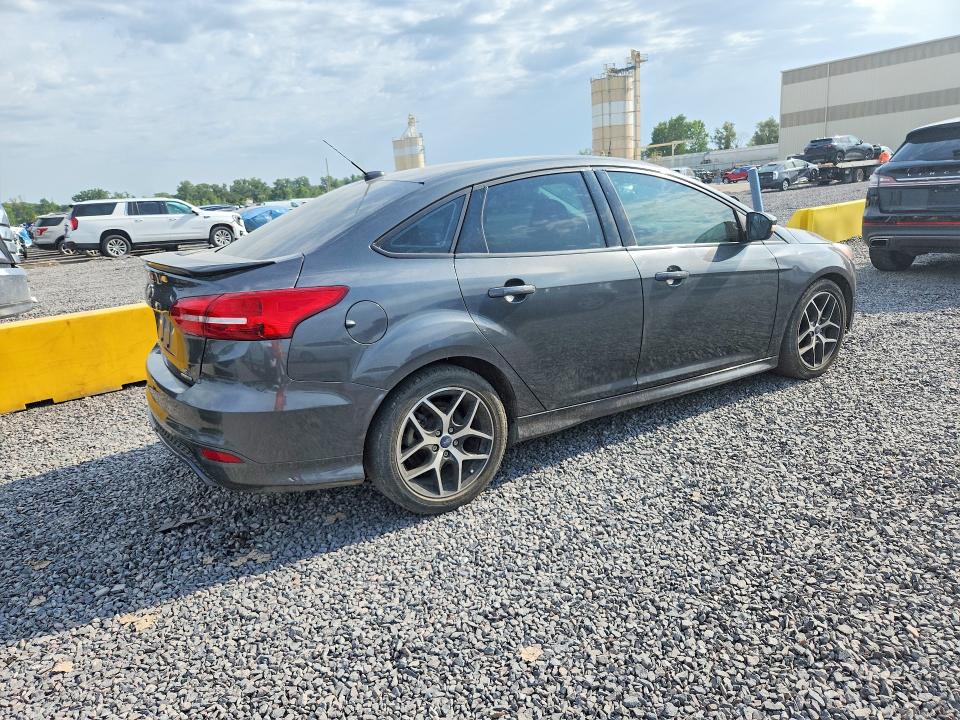 Продажа на аукционе авто 2016 Ford Focus, vin: 1FADP3F25GL379549, номер лота: 64331796