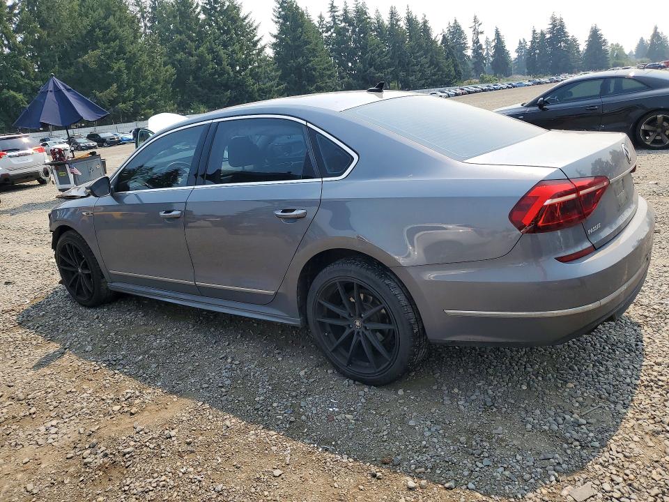 Продаж на аукціоні авто 2017 Volkswagen Passat, vin: 1VWDT7A32HC049699, номер лоту: 63954146