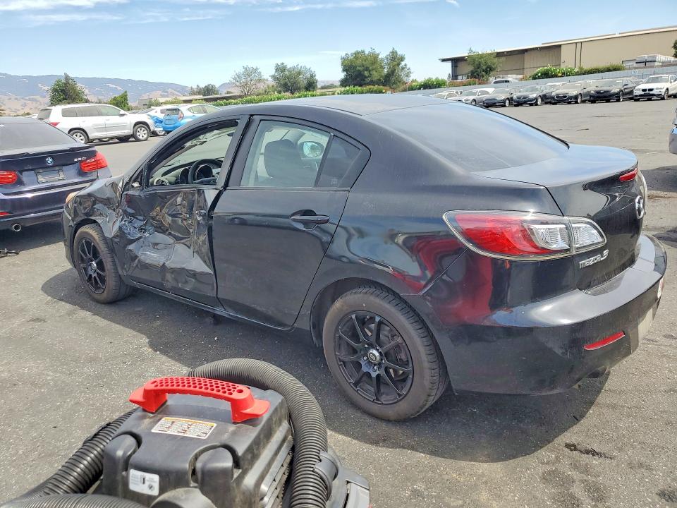 Продажа на аукционе авто 2013 Mazda 3, vin: JM1BL1TG6D1846616, номер лота: 65848946