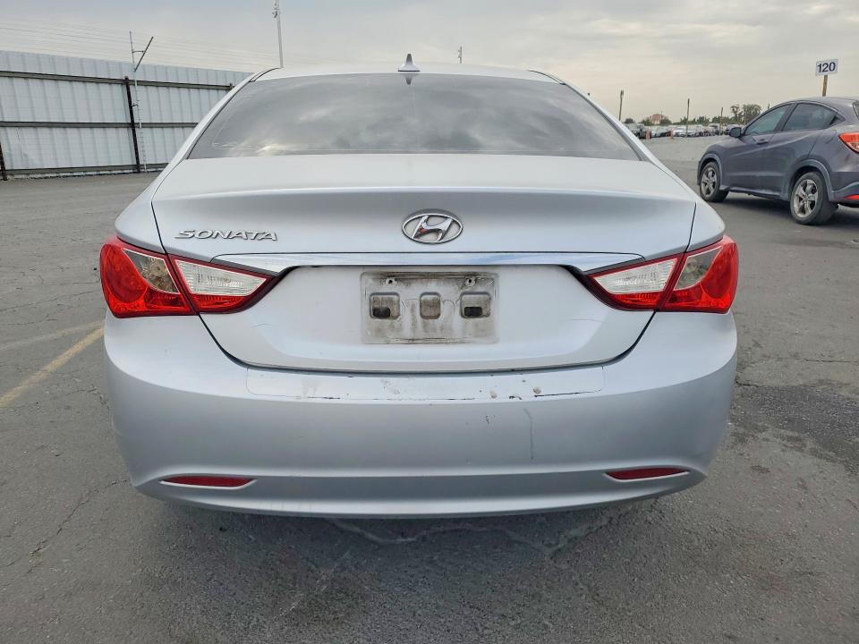 2013 Hyundai Sonata მანქანა იყიდება აუქციონზე, vin: 5NPEB4AC3DH743132, აუქციონის ნომერი: 66933716
