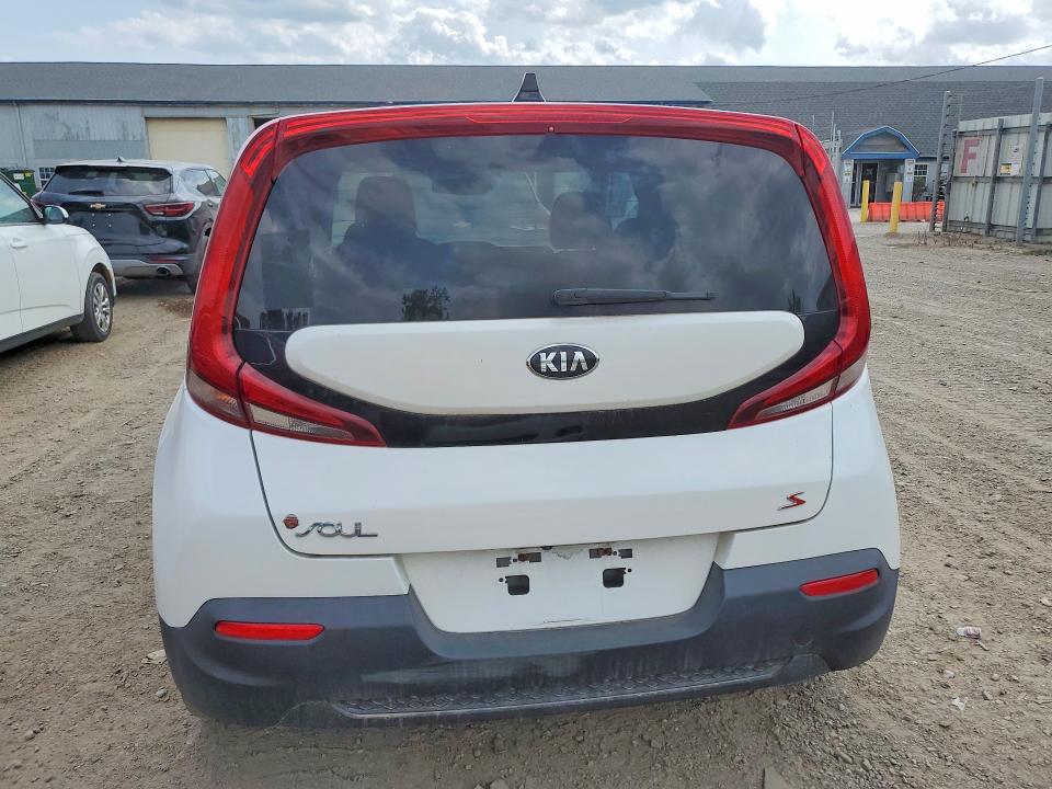 66265526 :رقم المزاد ، KNDJ23AU2M7751129 vin ، 2021 Kia Soul مزاد بيع