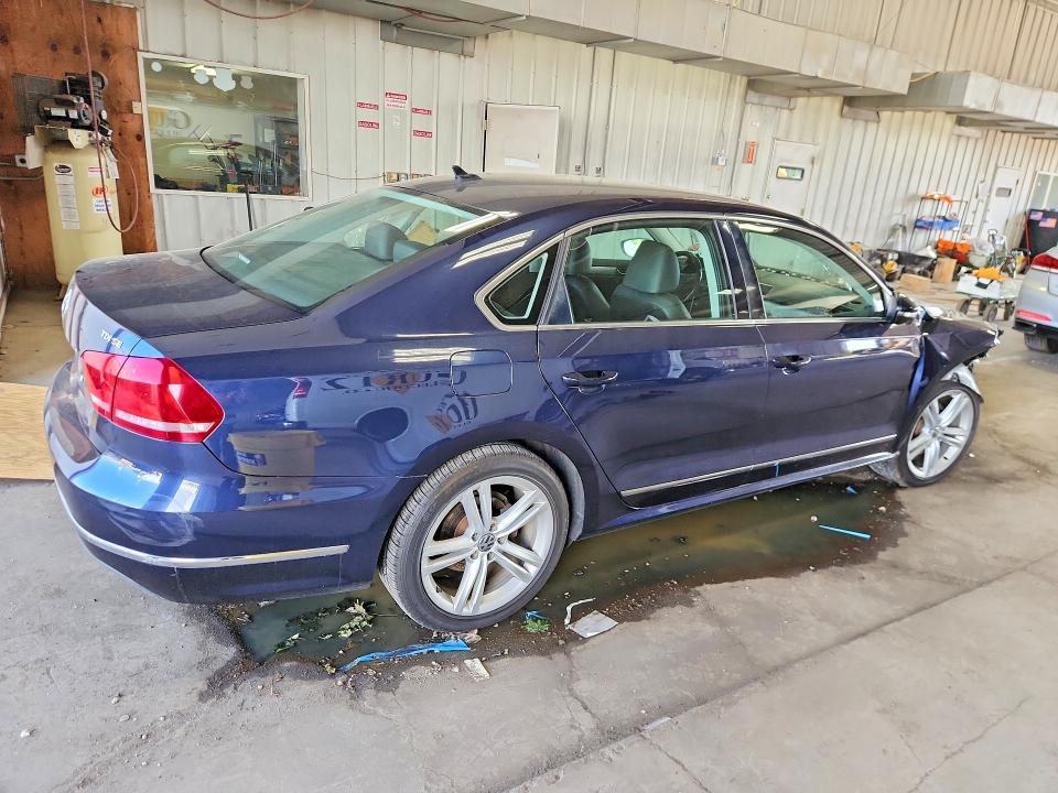 66442526 :رقم المزاد ، 1VWBN7A38CC032917 vin ، 2012 Volkswagen Passat مزاد بيع