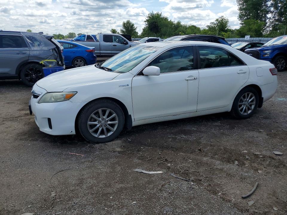 65995466 :رقم المزاد ، 4T1BB3EK8AU117393 vin ، 2010 Toyota Camry مزاد بيع