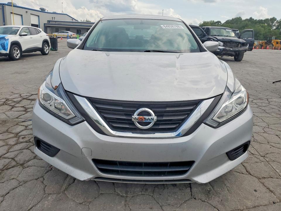 Продажа на аукционе авто 2016 Nissan Altima, vin: 1N4AL3AP6GC186215, номер лота: 64856786
