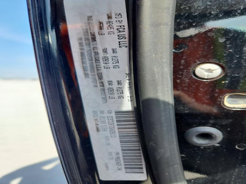 64140976 :رقم المزاد ، 2C3CDZBT2GH226113 vin ، 2016 Dodge Challenger مزاد بيع