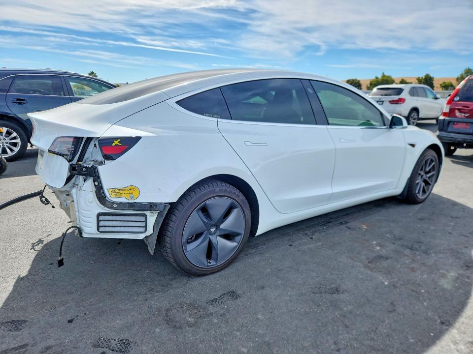 Aukcja sprzedaży 2018 Tesla Model 3, vin: 5YJ3E1EA0JF062569, numer aukcji: 65221666