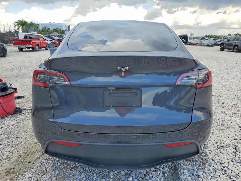 Aukcja sprzedaży 2025 Tesla Model Y, vin: 7SAYGDED8SF231737, numer aukcji: 63813886