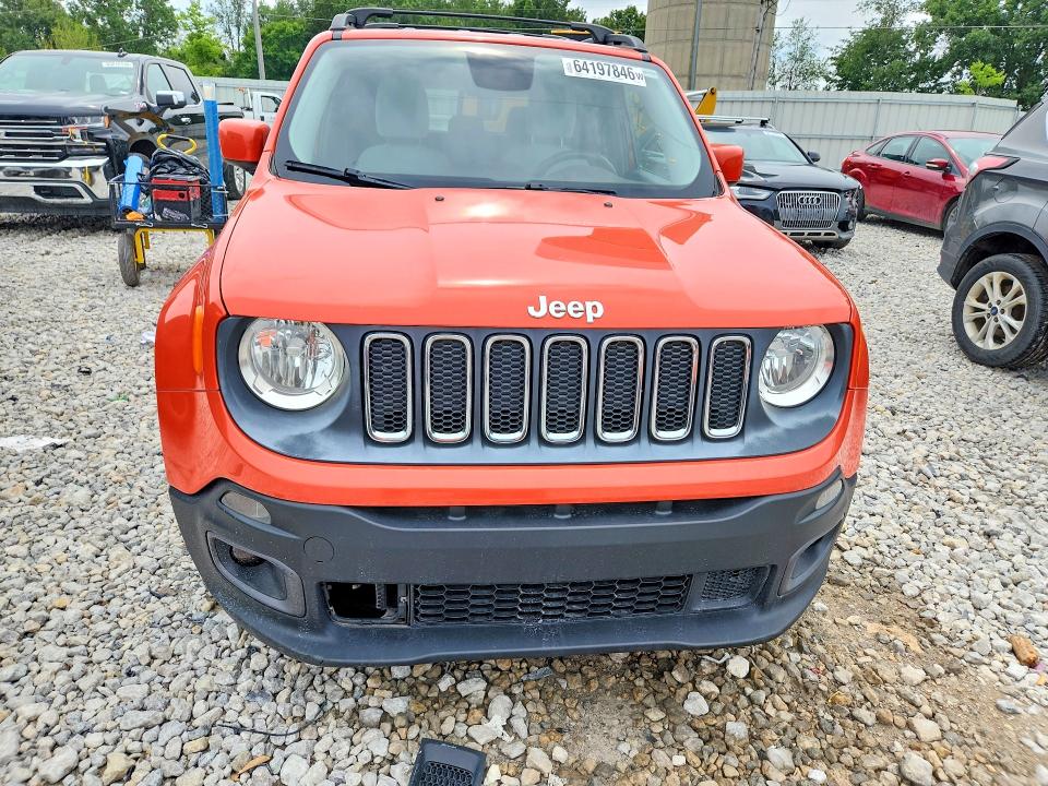 2015 Jeep Renegade მანქანა იყიდება აუქციონზე, vin: ZACCJABT0FPB46912, აუქციონის ნომერი: 64197846