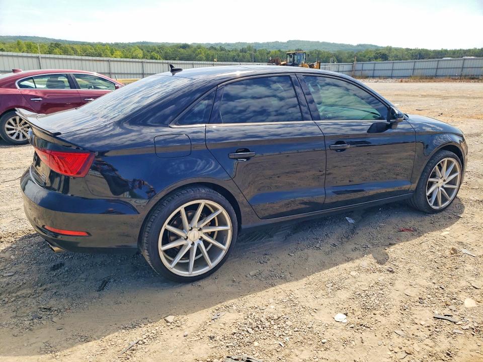 66753506 :رقم المزاد ، WAUBFGFF2F1090750 vin ، 2015 Audi A3 مزاد بيع
