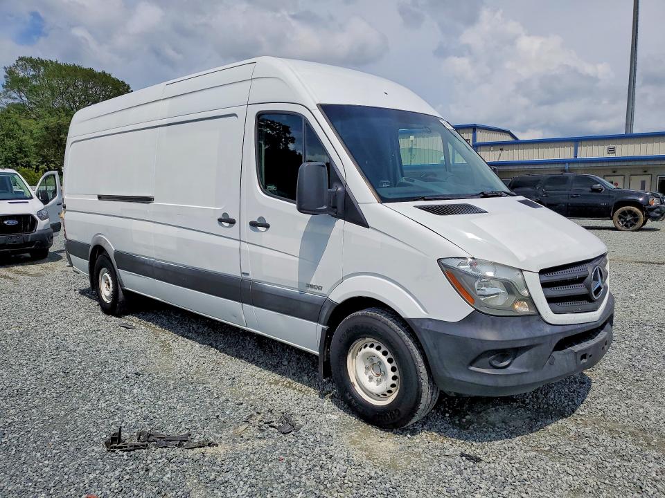 64211836 :رقم المزاد ، WD3PE8DD6GP248762 vin ، 2016 Mercedes-benz Sprinter مزاد بيع
