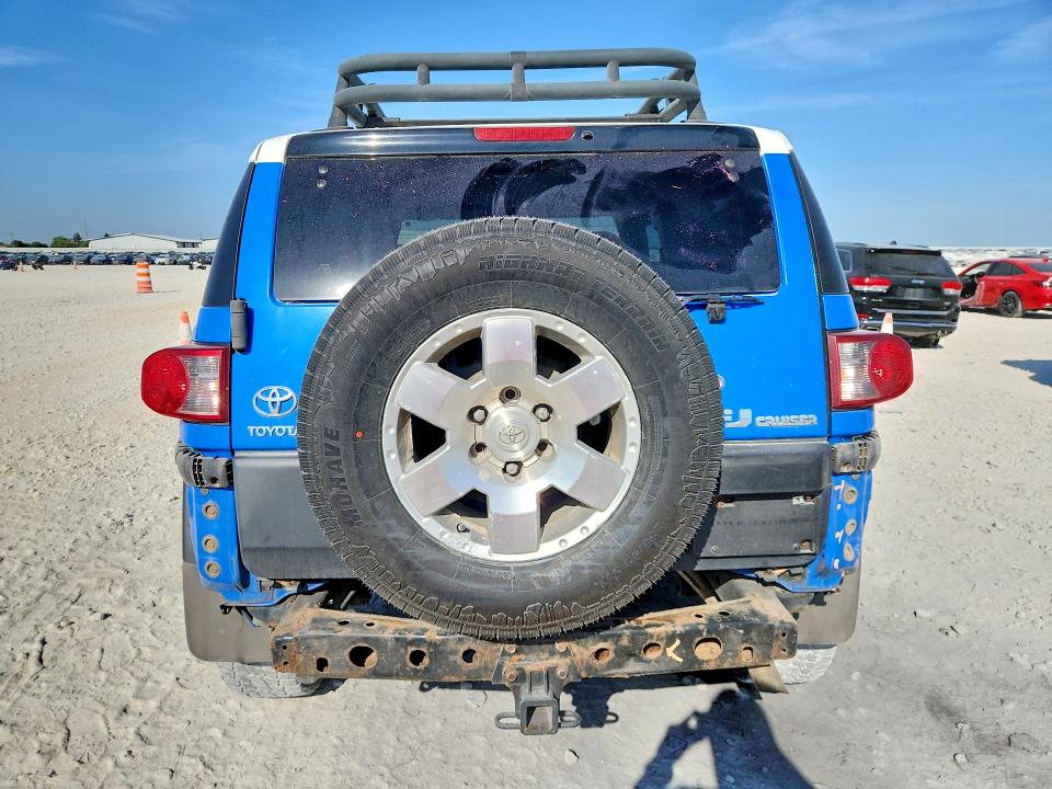 Продажа на аукционе авто 2007 Toyota Fj Cruiser, vin: JTEBU11F970015835, номер лота: 65676426