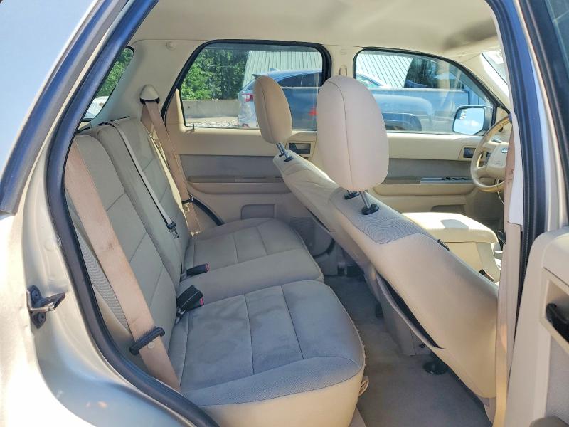 65498046 :رقم المزاد ، 1FMCU9D78AKC04950 vin ، 2010 Ford Escape مزاد بيع