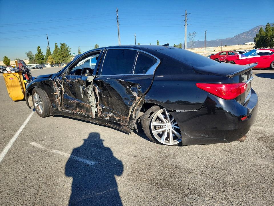 65501916 :رقم المزاد ، JN1BV7AP3FM355215 vin ، 2015 Infiniti Q50 مزاد بيع