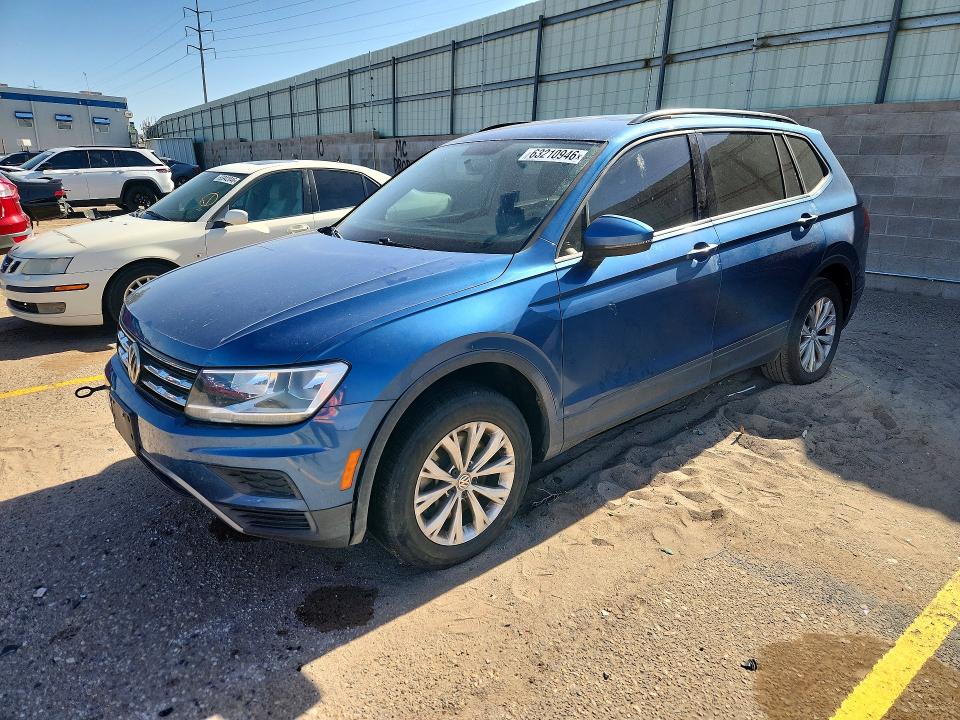63210946 :رقم المزاد ، 3VV0B7AXXKM006145 vin ، 2019 Volkswagen Tiguan مزاد بيع