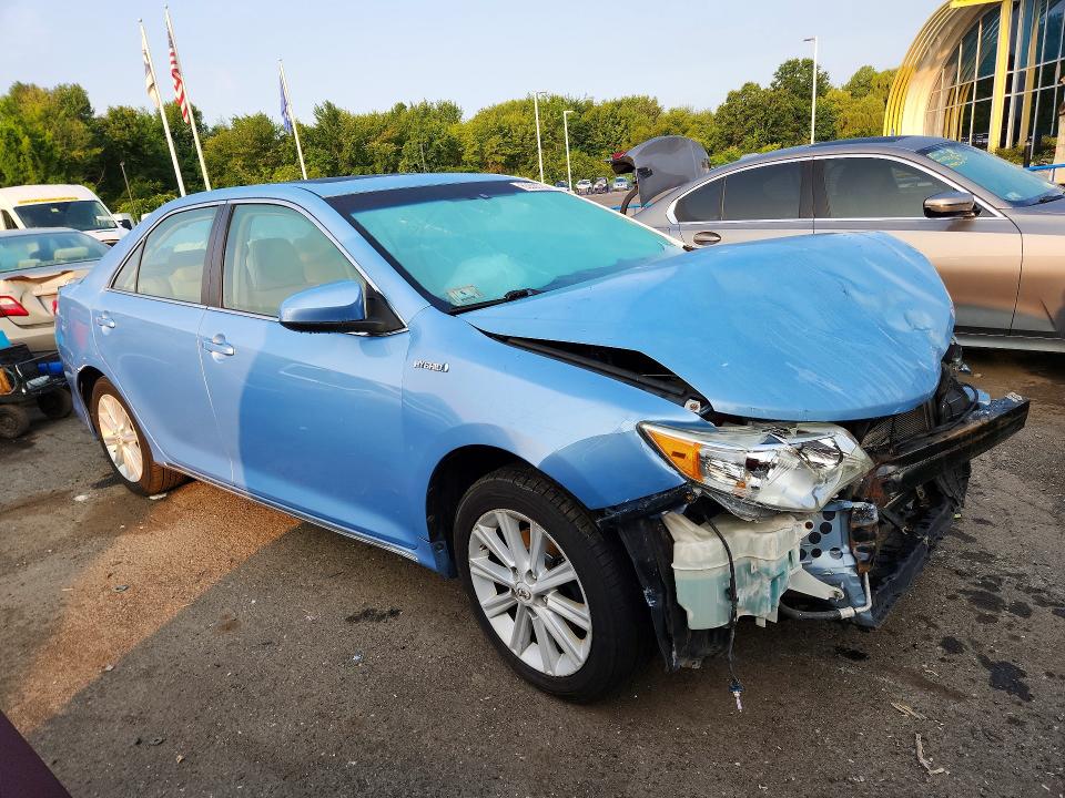 Продажа на аукционе авто 2012 Toyota Camry Hybrid, vin: 4T1BD1FK1CU044772, номер лота: 63896786