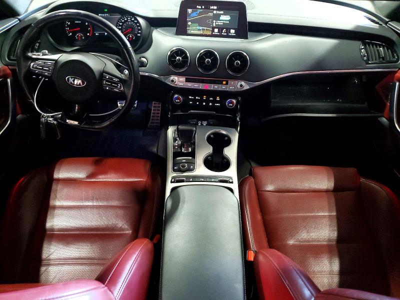 64014616 :رقم المزاد ، KNAE55LC1J6040285 vin ، 2018 Kia Stinger مزاد بيع