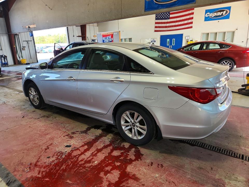 65603756 :رقم المزاد ، 5NPEB4AC2DH701339 vin ، 2013 Hyundai Sonata مزاد بيع