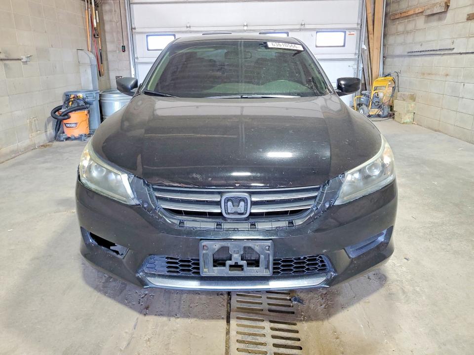2015 Honda Accord მანქანა იყიდება აუქციონზე, vin: 1HGCR2F35FA229519, აუქციონის ნომერი: 63610566