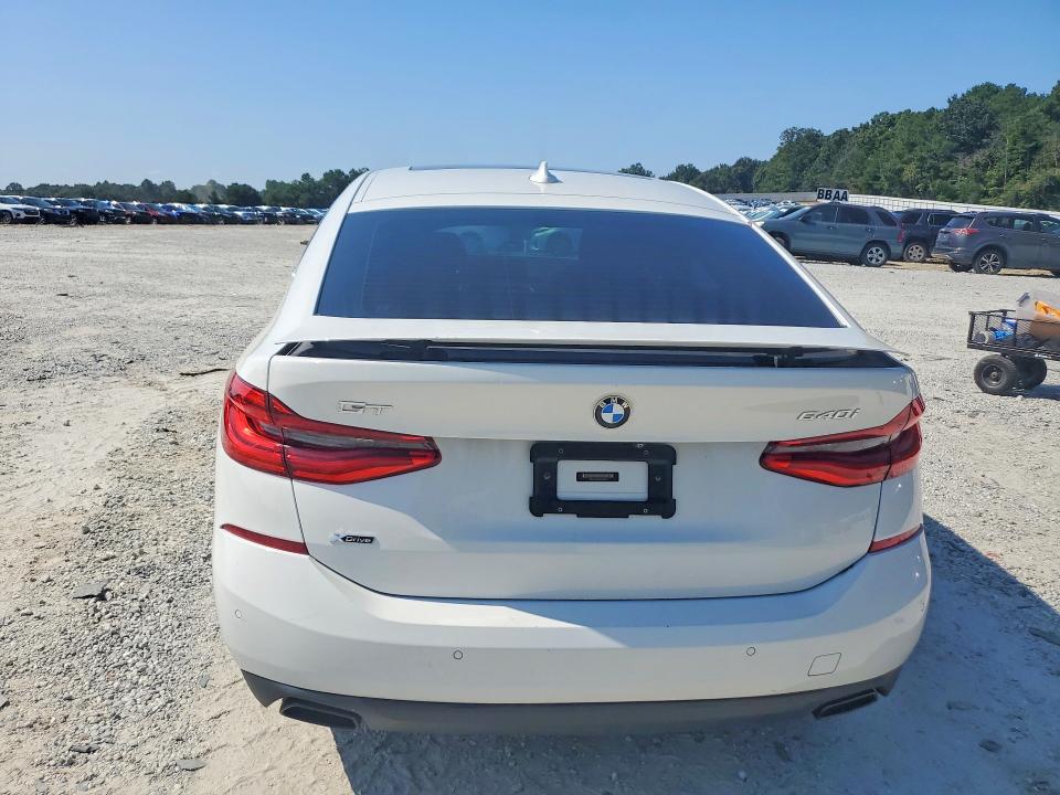 61449106 :رقم المزاد ، WBAJV6C52JBJ99801 vin ، 2018 Bmw 640 مزاد بيع