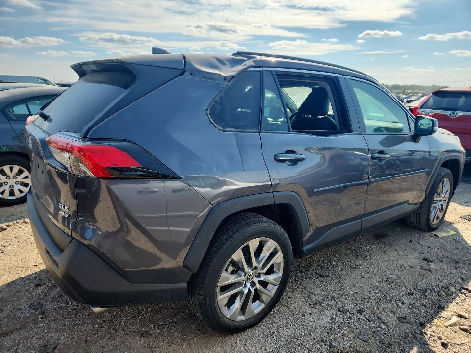 2021 Toyota Rav4 მანქანა იყიდება აუქციონზე, vin: 2T3A1RFV5MW247105, აუქციონის ნომერი: 66291466