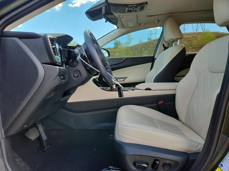 Aukcja sprzedaży 2025 Lexus Nx, vin: 2T2HGCEZ2SC077352, numer aukcji: 65154386