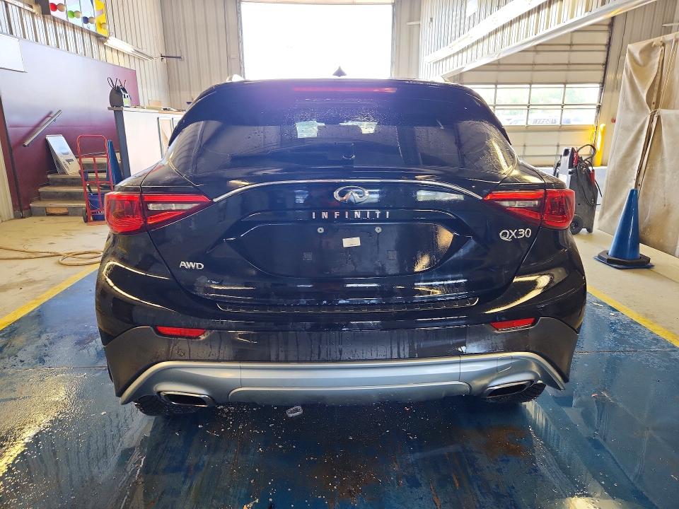 66714486 :رقم المزاد ، SJKCH5CR1JA052727 vin ، 2018 Infiniti Qx30 مزاد بيع