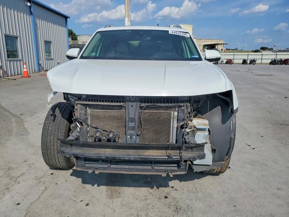 64632396 :رقم المزاد ، 1V2ER2CA9KC597144 vin ، 2019 Volkswagen Atlas مزاد بيع