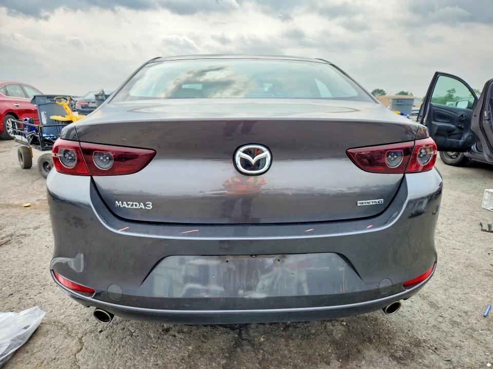 64414226 :رقم المزاد ، 3MZBPAAL3KM111139 vin ، 2019 Mazda 3 مزاد بيع