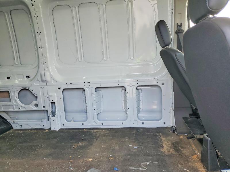 50636676 :رقم المزاد ، 1FTBF4U89PKA22950 vin ، 2023 Ford Transit مزاد بيع