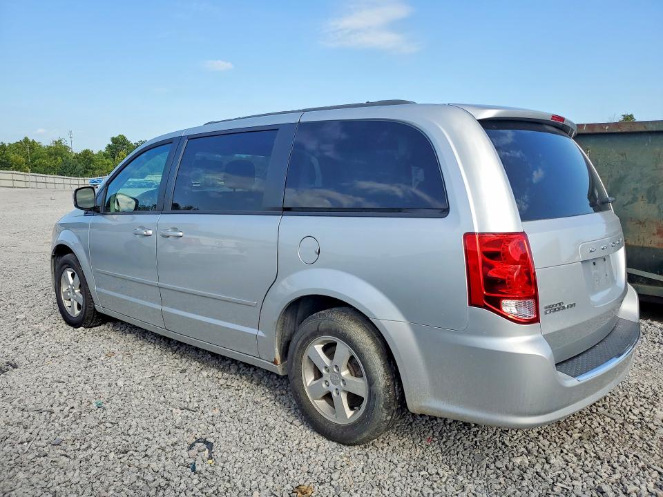 64701526 :رقم المزاد ، 2D4RN3DG6BR728645 vin ، 2011 Dodge Grand Caravan مزاد بيع