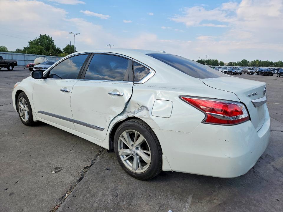 Продажа на аукционе авто 2015 Nissan Altima, vin: 1N4AL3AP4FC592914, номер лота: 64331626