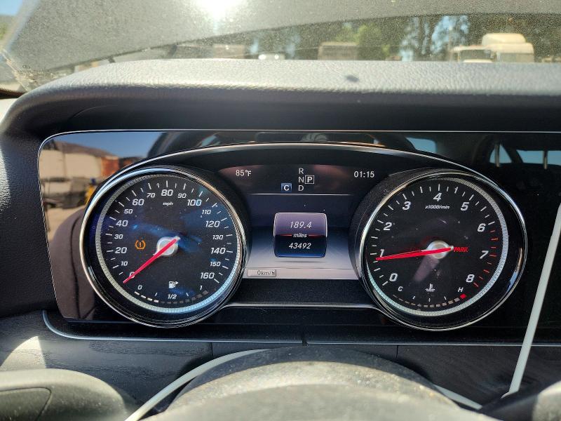 65204296 :رقم المزاد ، WDDZF4JB0JA315492 vin ، 2018 Mercedes-benz E مزاد بيع