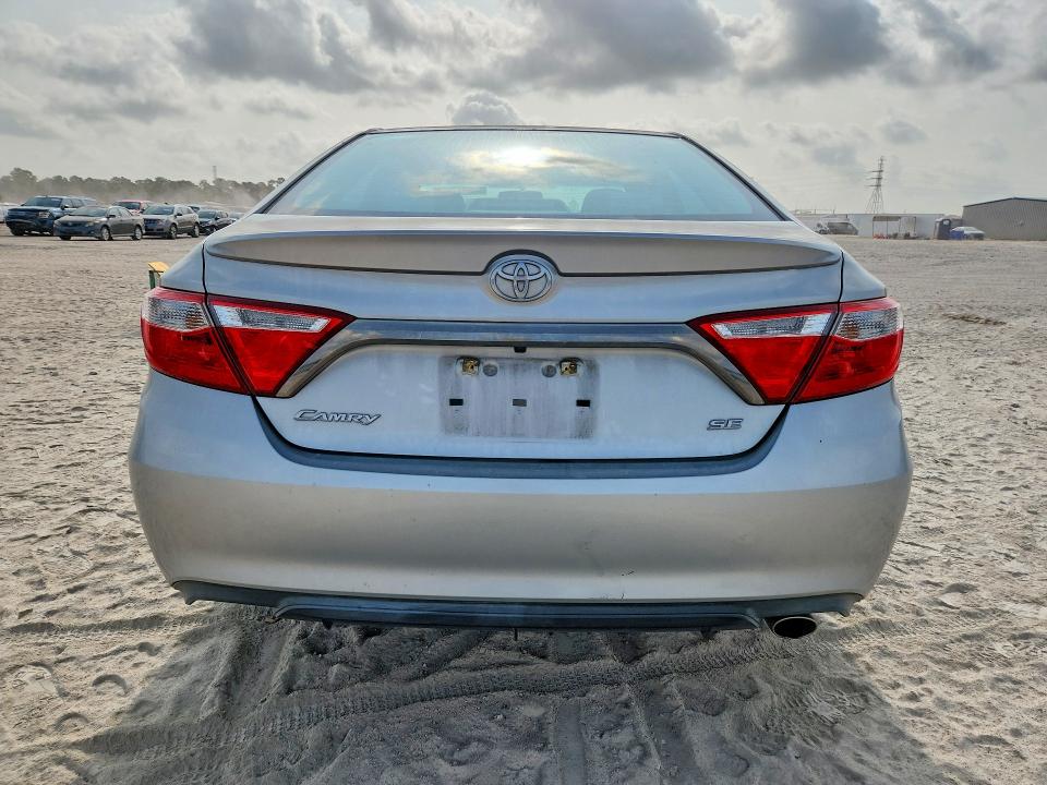 Aukcja sprzedaży 2017 Toyota Camry, vin: 4T1BF1FK4HU294721, numer aukcji: 64014726