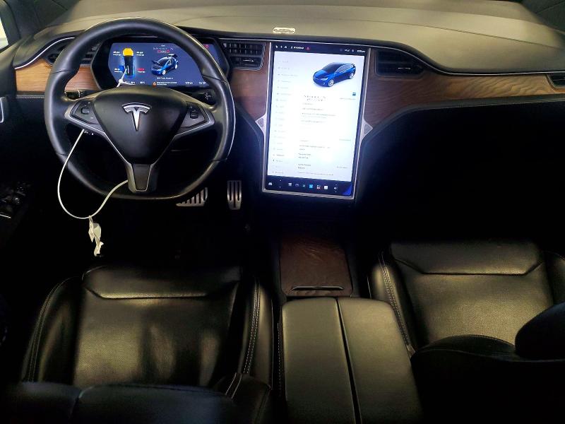 Продажа на аукционе авто 2018 Tesla Model X, vin: 5YJXCBE43JF122089, номер лота: 64534916