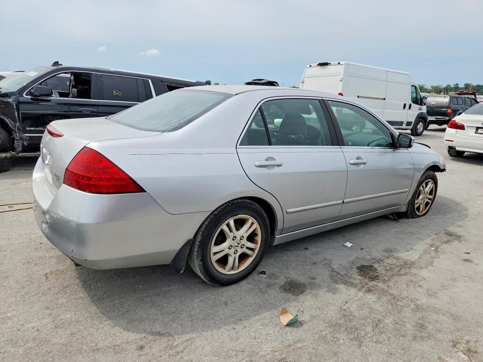 65652246 :رقم المزاد ، JHMCM56377C006448 vin ، 2007 Honda Accord مزاد بيع