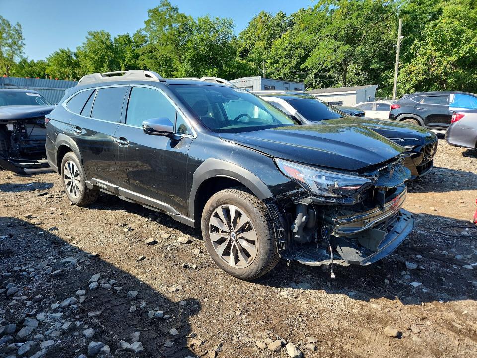 2025 Subaru Outback მანქანა იყიდება აუქციონზე, vin: 4S4BTGPD3S3201096, აუქციონის ნომერი: 64191056
