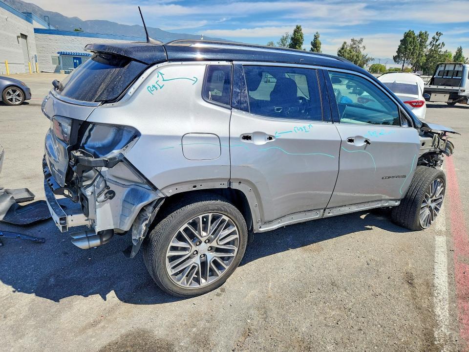 65383596 :رقم المزاد ، 3C4NJDCB3NT158804 vin ، 2022 Jeep Compass مزاد بيع