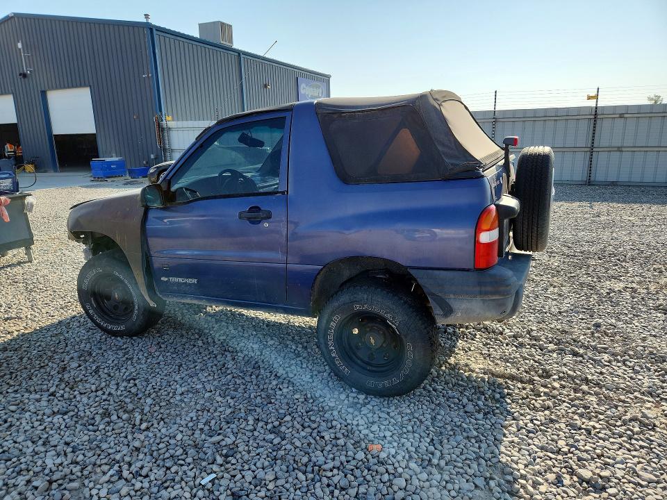 63384666 :رقم المزاد ، 2CNBJ18C3X6906067 vin ، 1999 Chevrolet Tracker مزاد بيع