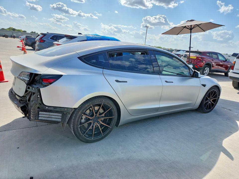 Продаж на аукціоні авто 2018 Tesla Model 3, vin: 5YJ3E1EB1JF084735, номер лоту: 64326476