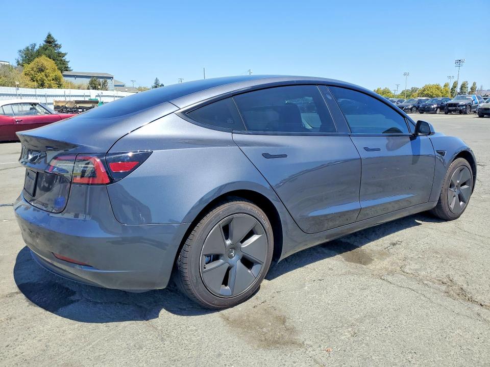 63614336 :رقم المزاد ، 5YJ3E1EA1PF707691 vin ، 2023 Tesla Model 3 مزاد بيع