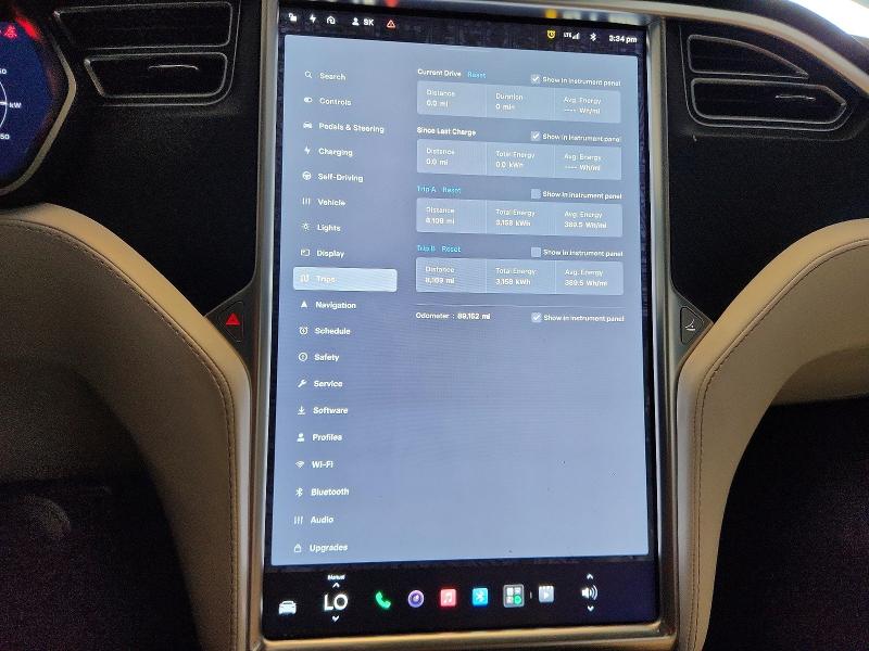 63148716 :رقم المزاد ، 5YJSA1E27HF197168 vin ، 2017 Tesla Model S مزاد بيع