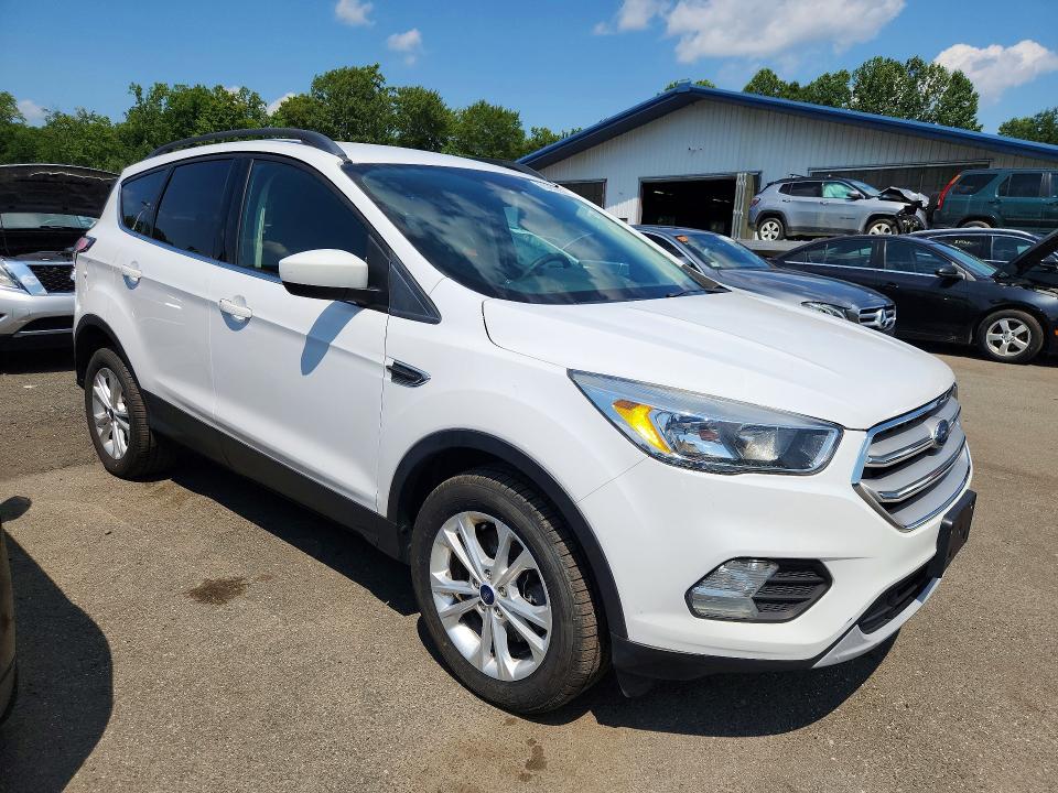 Продажа на аукционе авто 2018 Ford Escape, vin: 1FMCU9GD7JUD06312, номер лота: 65202826
