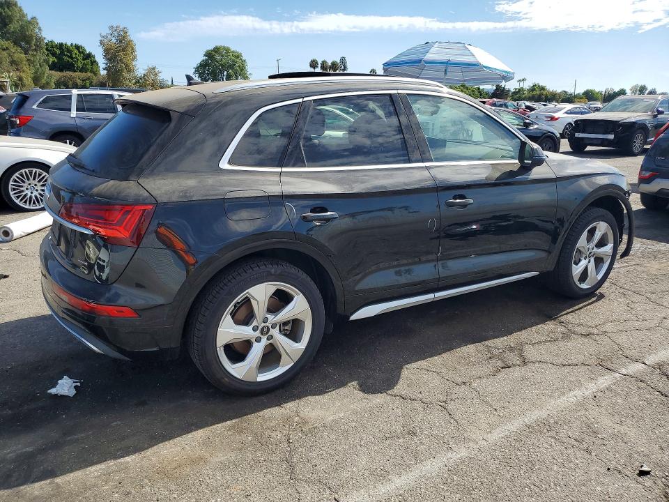 Продажа на аукционе авто 2021 Audi Q5, vin: WA1BAAFYXM2063393, номер лота: 64126666