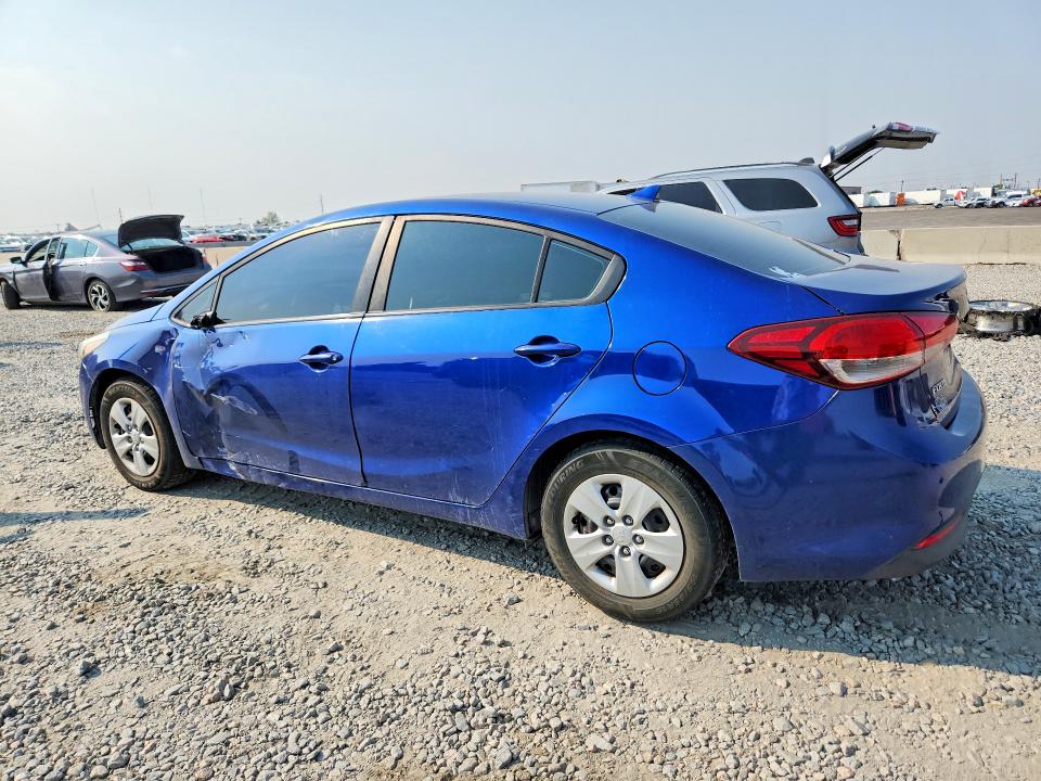 64061516 :رقم المزاد ، 3KPFK4A72HE050618 vin ، 2017 Kia Forte مزاد بيع