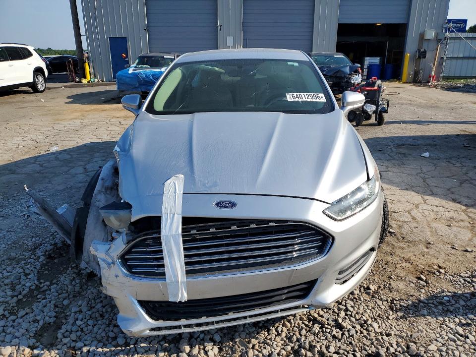 2016 Ford Fusion მანქანა იყიდება აუქციონზე, vin: 1FA6P0H77G5118198, აუქციონის ნომერი: 64012996