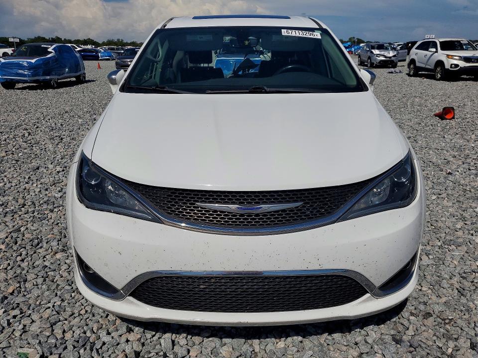 Продажа на аукционе авто 2019 Chrysler Pacifica, vin: 2C4RC1GG0KR730328, номер лота: 67113296