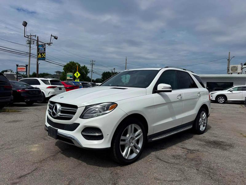 67076666 :رقم المزاد ، 4JGDA5HB1HA883366 vin ، 2017 Mercedes-benz Gle مزاد بيع