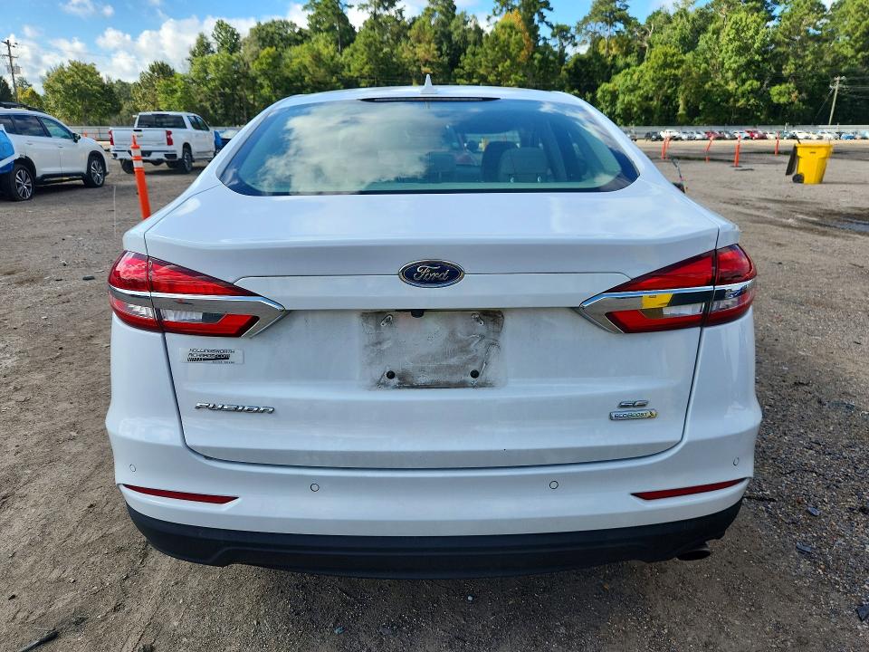 64804396 :رقم المزاد ، 3FA6P0HD7LR143714 vin ، 2020 Ford Fusion مزاد بيع