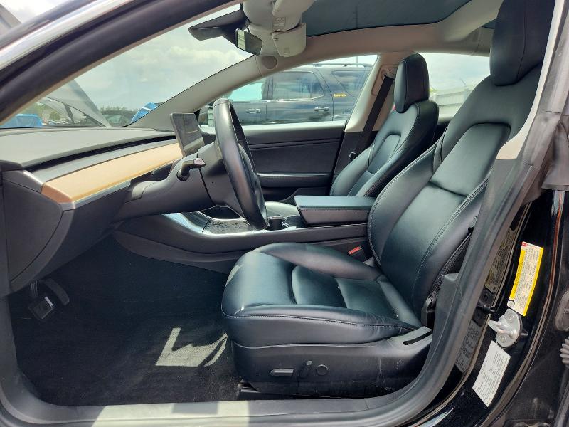 65738456 :رقم المزاد ، 5YJ3E1EA6KF398213 vin ، 2019 Tesla Model 3 مزاد بيع