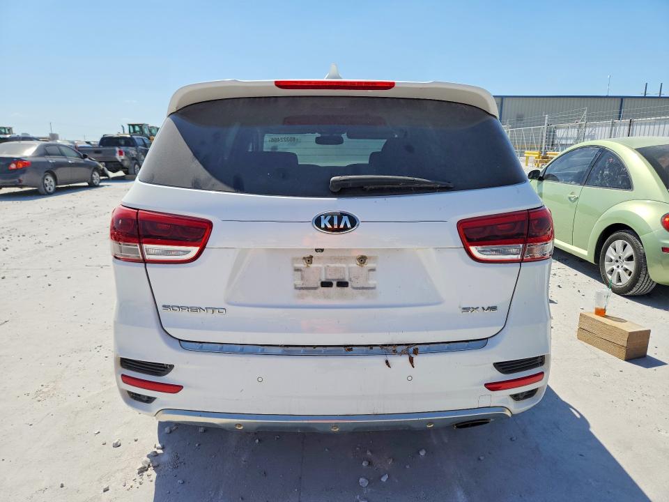 2016 Kia Sorento მანქანა იყიდება აუქციონზე, vin: 5XYPKDA53GG164390, აუქციონის ნომერი: 65322466